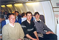 Joost, Lars en Arthur in het vliegtuig